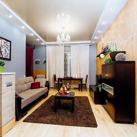 Апартаменты Около Цирка Apartment